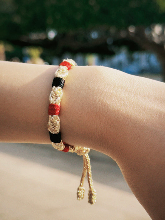 Bracelet Widad – Skalli Doré & Rouge Profond